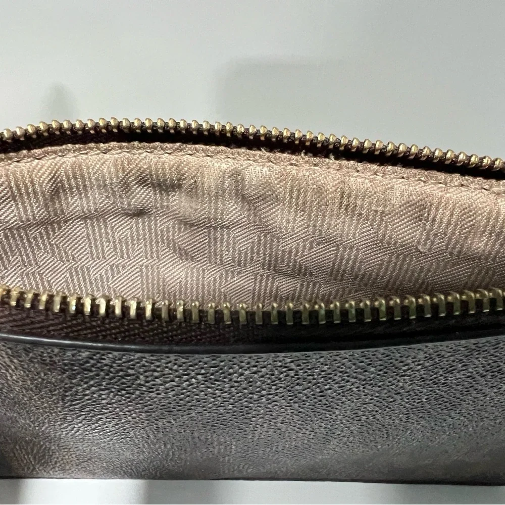 Michael Kors Brown Wristlet, wallet or insert - Picture 6 of 11